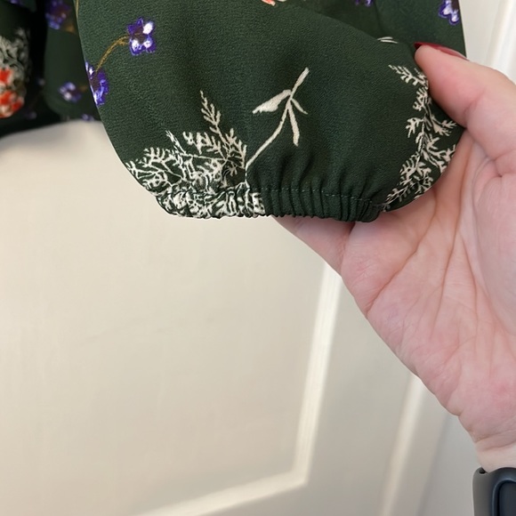 SFW Floral Blouse NWOT - Picture 2 of 5